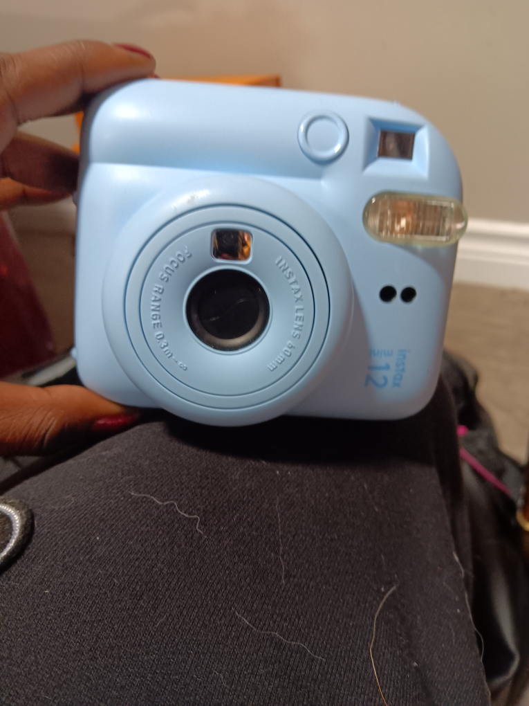 Fujifilm Instax Mini 12 - 2 cases of film included [40 pics] - photo 2