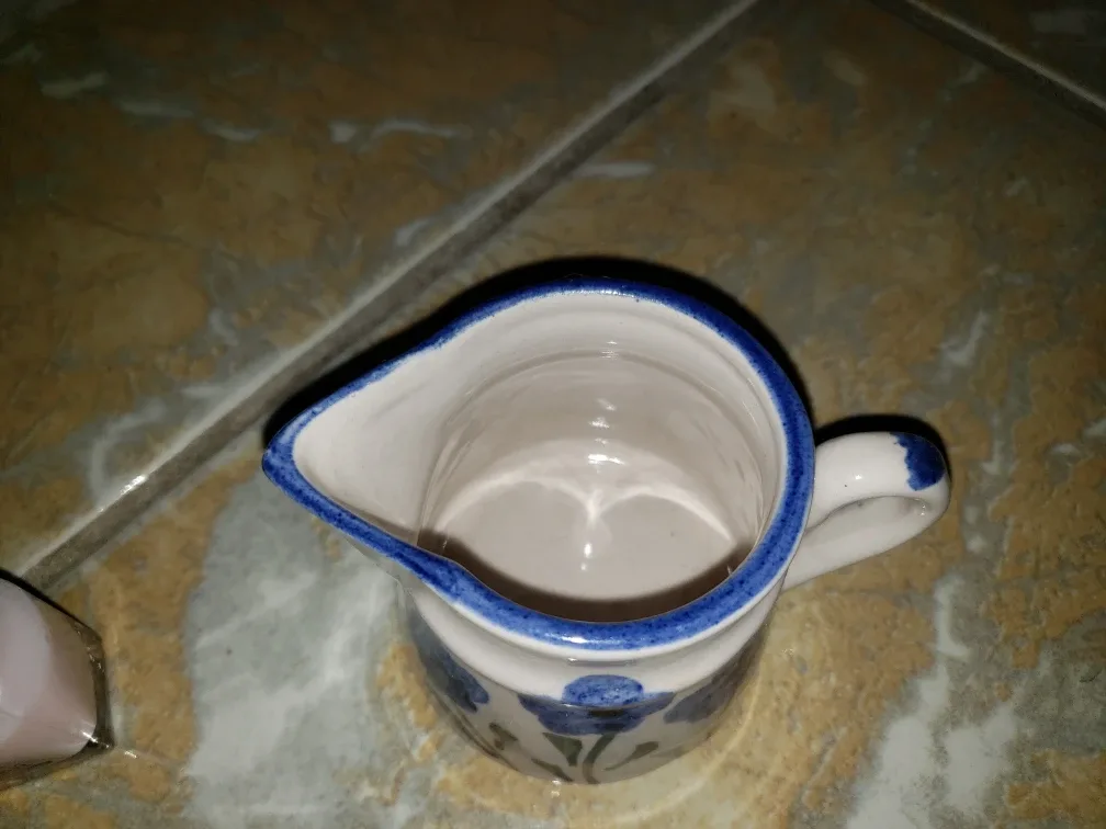 Ceramic Creamer Pitcher 🇨🇦 image indicator(3)