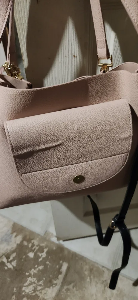 Pink Shoulder Bag image indicator(3)