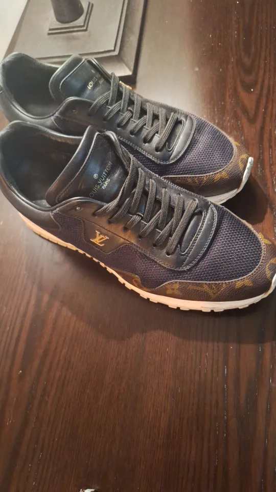 Louis Vuitton Black Sneakers image indicator(4)
