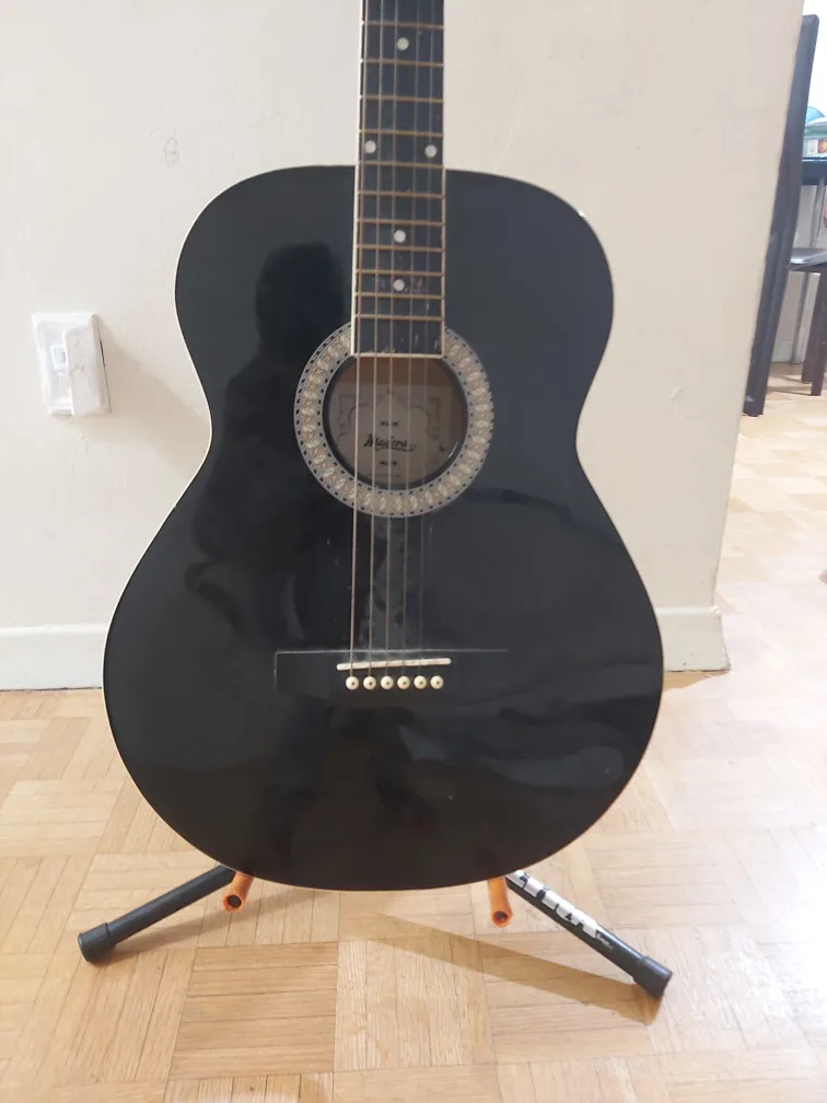 Maestro Acoustic Guitar - Black image indicator(2)
