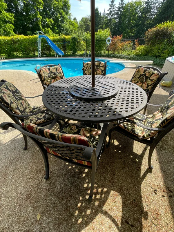Patio Table and Chairs Set thumbnail