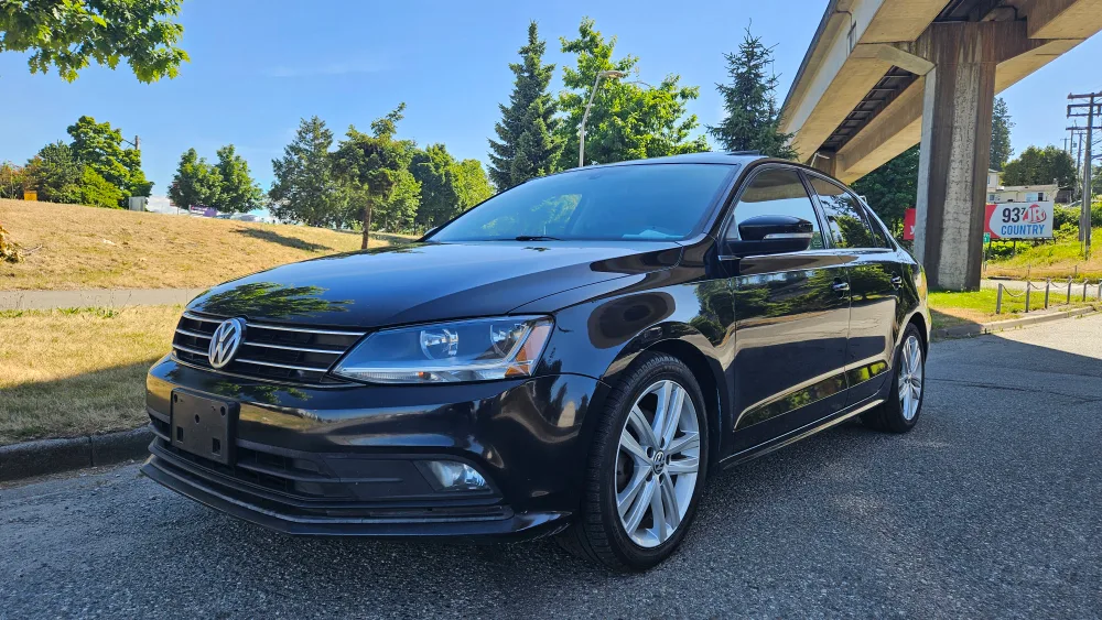 2017 Volkswagen Jetta TSi, Clean Title thumbnail