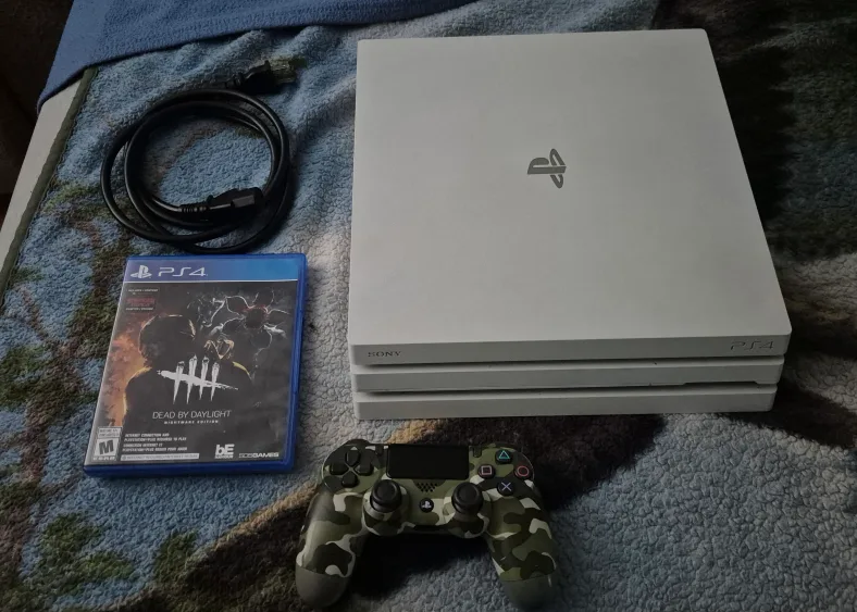 White  1 tb ps4 pro thumbnail