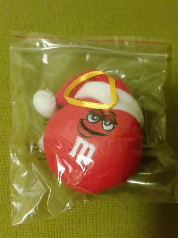 🆕 M&M's Christmas Plush Ornaments (4) for $5.00 🎄 🆕 image indicator(2)