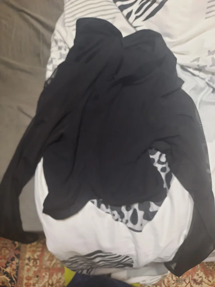 Black Mesh Long Sleeve Top pick up only image indicator(2)