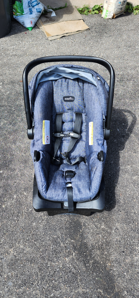 Evenflo Infant Car Seat