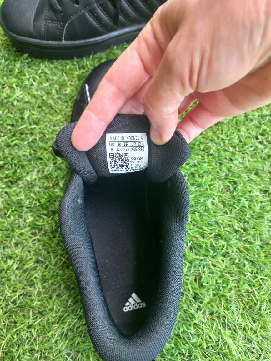 Adidas Advantage Base Black Sneakers - US 7 - photo 2