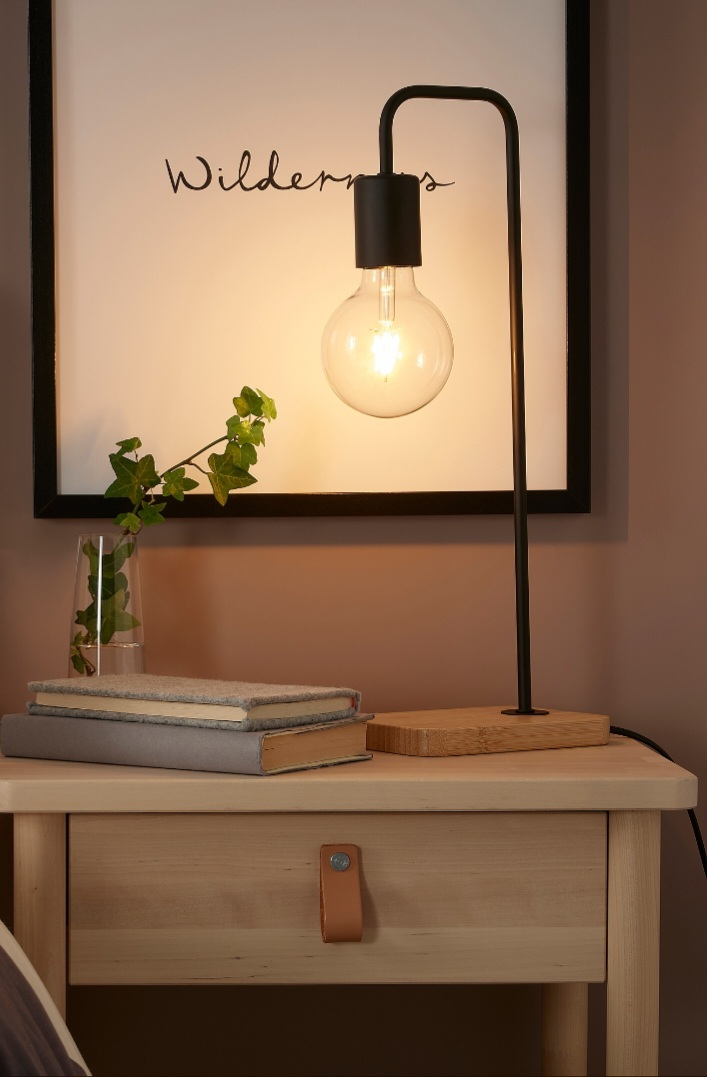 IKEA TVÄRHAND Table Lamp - Black | with 2 bulbs