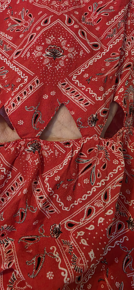 H&M Divided Red Dress - Size 10 - photo 2