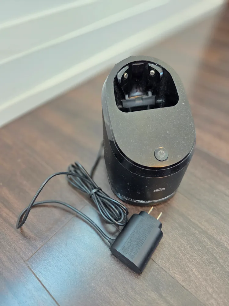 Braun Series 9 Electric Shaver image indicator(4)