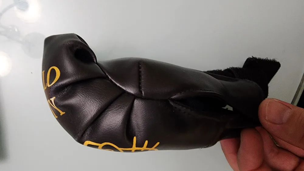 Hello Kitty Boxing Glove Shift Knob Cover image indicator(2)