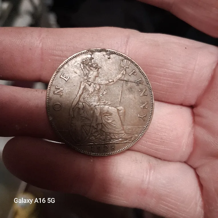 🪙 1928 British One Penny – King George V – Antique Copper Coin thumbnail