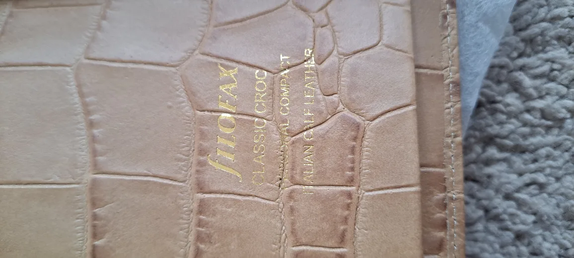 Filofax Classic Croc Compact Organizer thumbnail