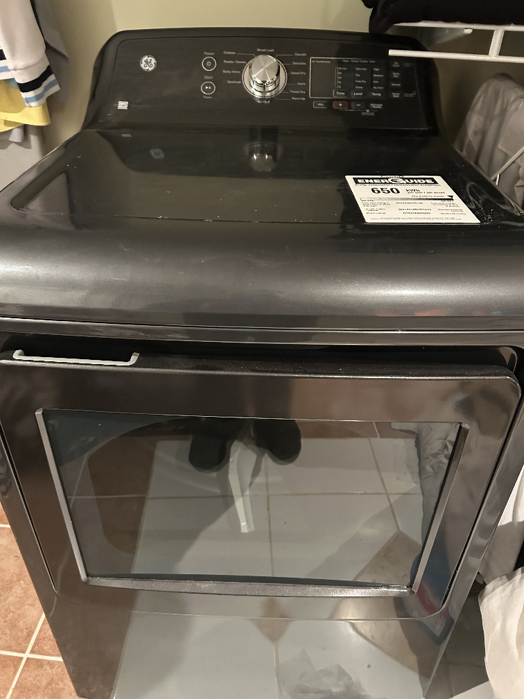 GE Washer & Dryer - photo 2