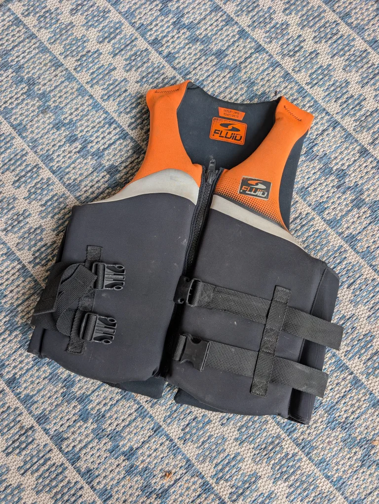 Fluid Life Jacket - Size Youth thumbnail