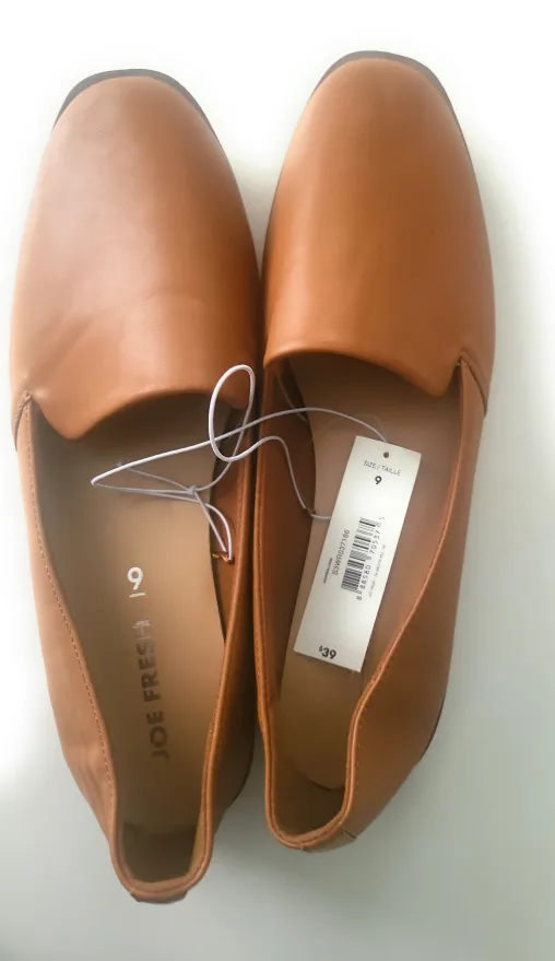 New Joe Fresh Tan Loafers - Size 9 image indicator(4)
