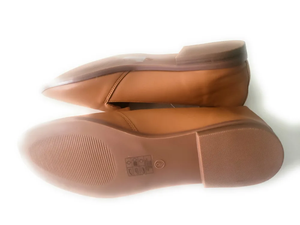 New Joe Fresh Tan Loafers - Size 9 image indicator(5)