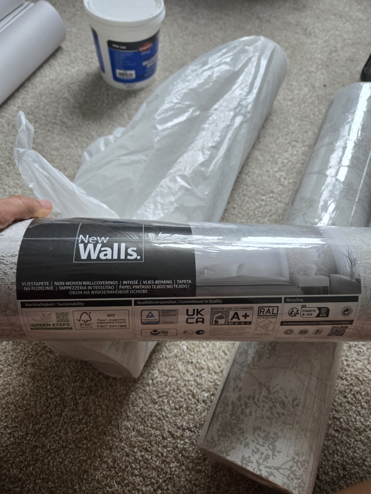 New Walls Wallpaper + Dynamic Adhesive - photo 2