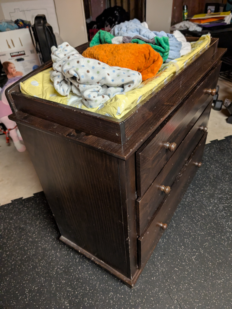 Delta Children Broadway Changing Table - Chocolate - photo 2