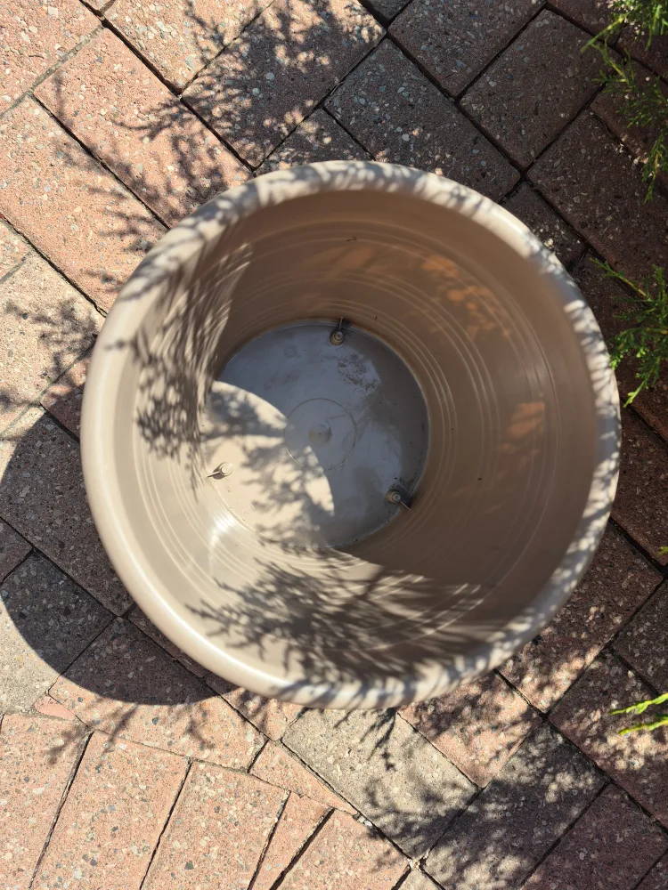 Beige Plastic Garden Pot thumbnail