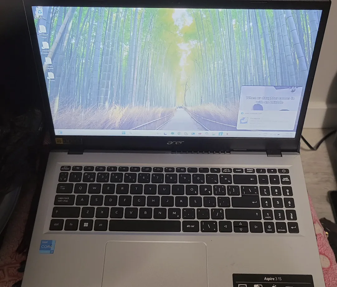 Acer Aspire 3 15 Laptop thumbnail