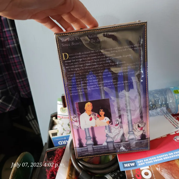 Disney Hunchback of Notre Dame Clutch image indicator(3)