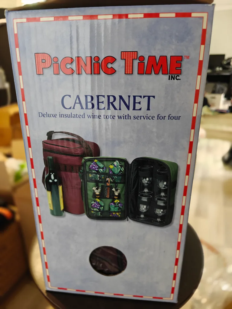 Picnic Time Cabernet Wine Tote - NEW image indicator(2)