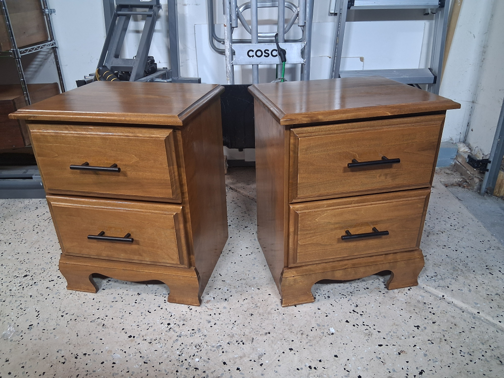 Pair of Wooden Nightstands - 2 Drawers - photo 5
