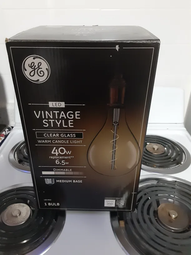 GE LED Vintage Style Clear Glass 40W Bulb thumbnail