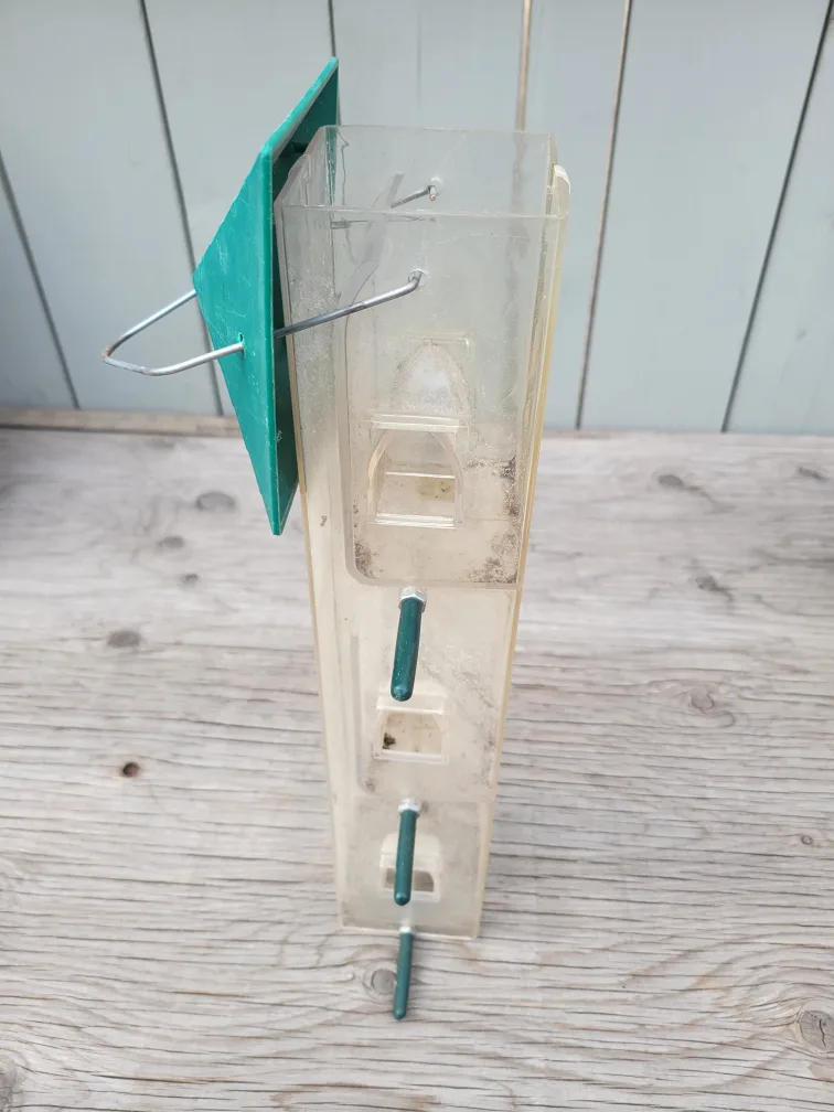 Bird Feeders - Garden Creations, Perky-Pet image indicator(2)