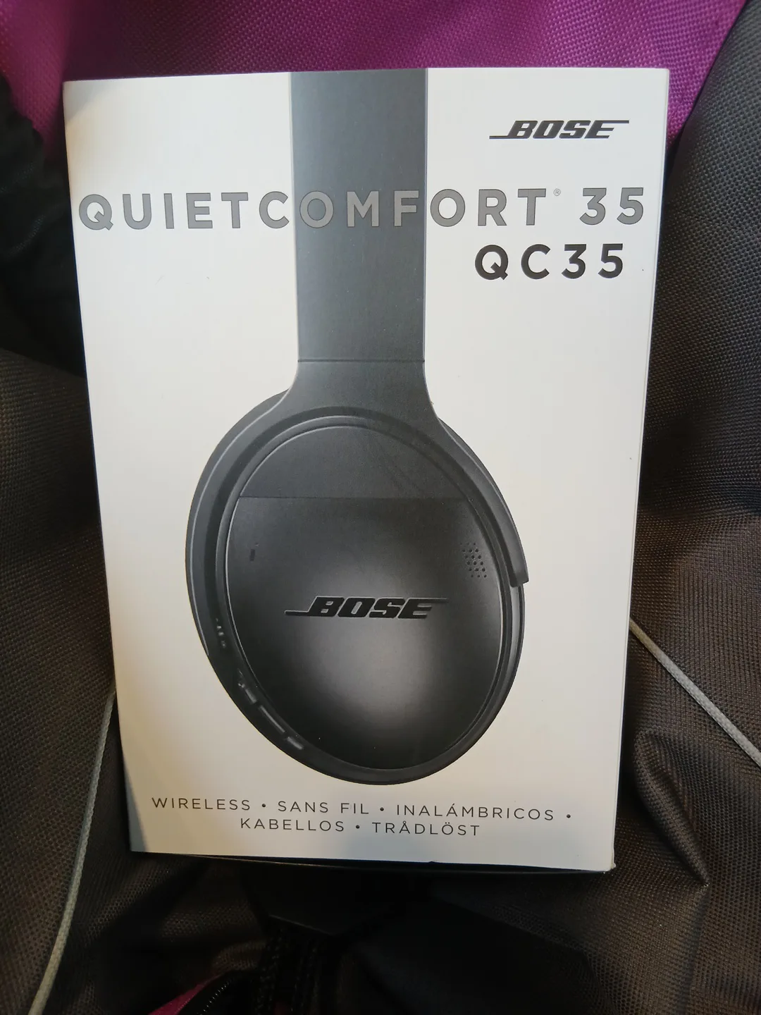 🇨🇦🍀Bose QuietComfort 35 QC35 Wireless Headphones thumbnail