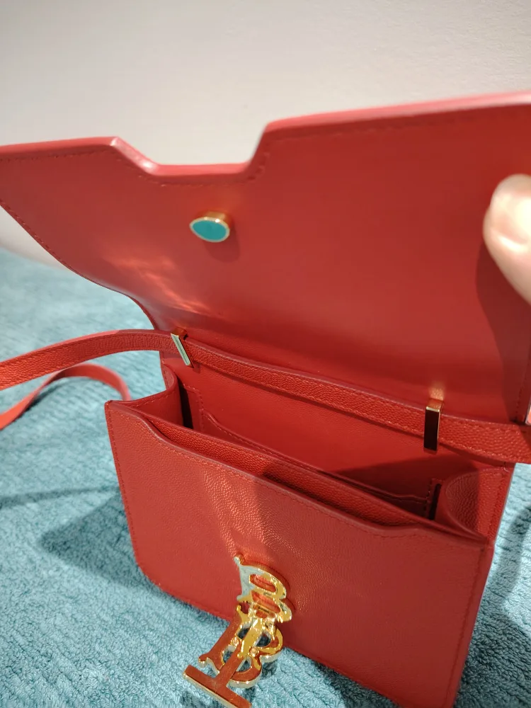 Burberry Red Leather Crossbody Bag image indicator(8)