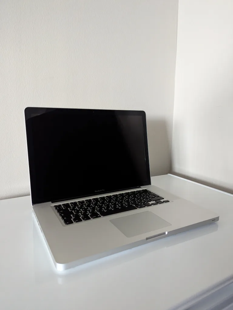 MacBook Pro 15" (Mid 2010) – For Parts / Repair thumbnail