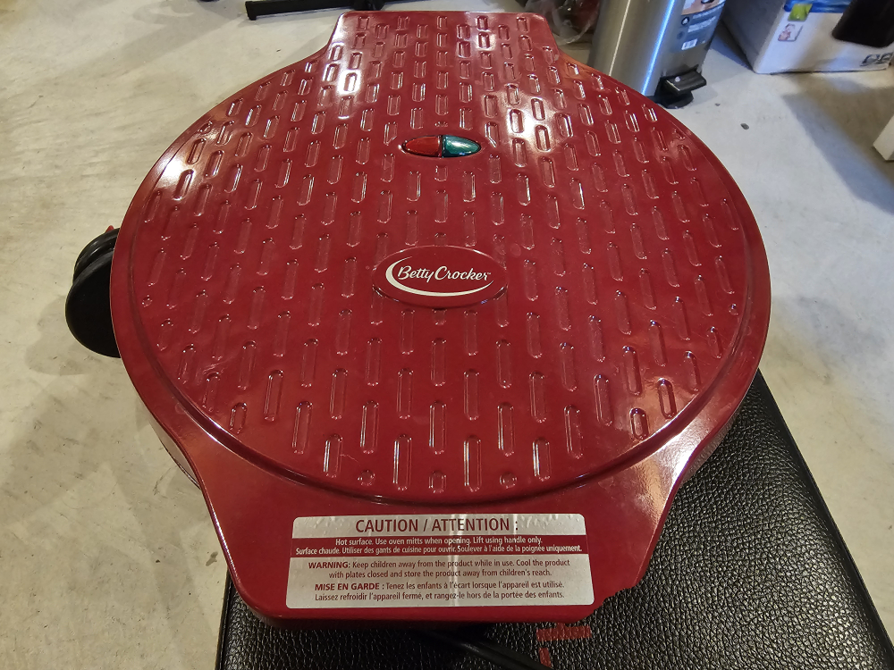 Betty Crocker Pizza Maker BC-2958CR