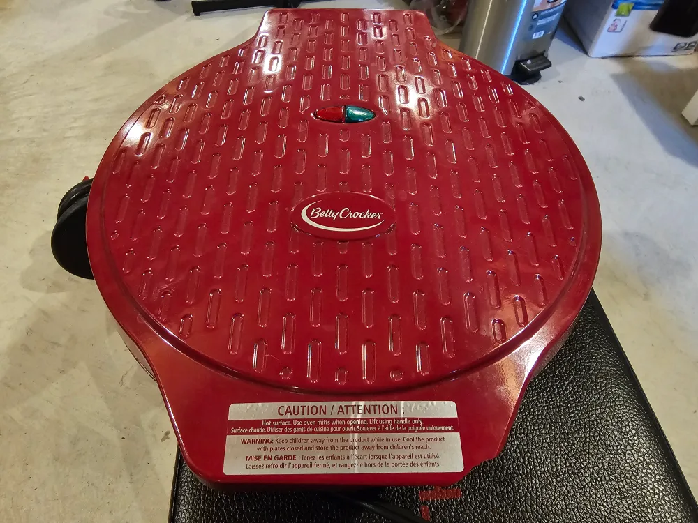 Betty Crocker Pizza Maker BC-2958CR thumbnail