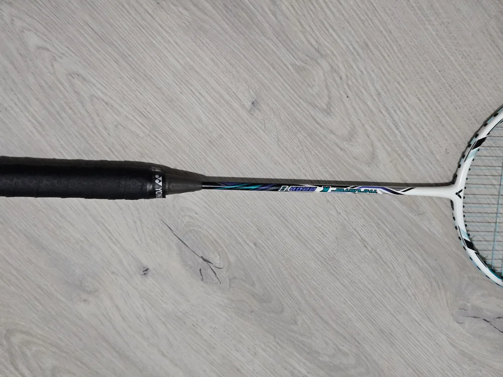 Victor Thruster K 220H II A 4UG6 Badminton Racket image indicator(3)