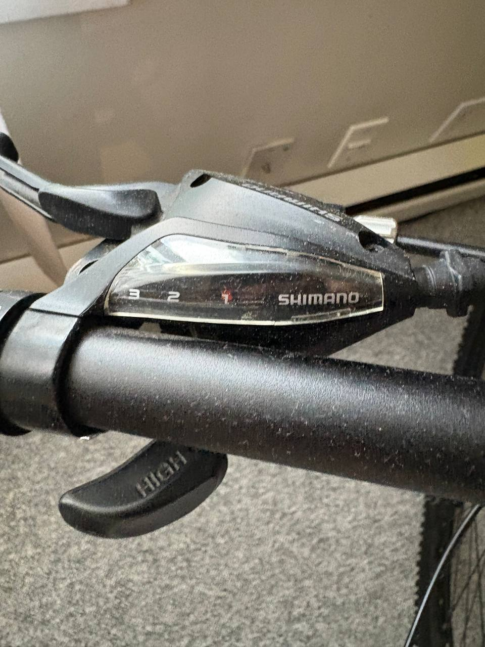 Diamondback Mountain Bike - 8 Speed - photo 3