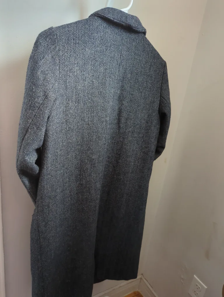 Old Navy Women's Herringbone Coat, Size S image indicator(2)