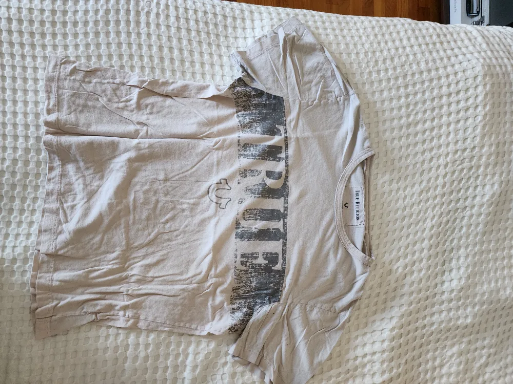True Religion T-Shirt thumbnail