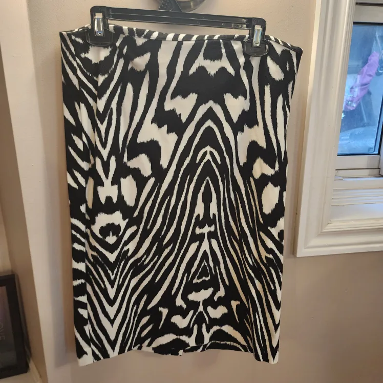 Joe Fresh Skirt - Size 10 thumbnail