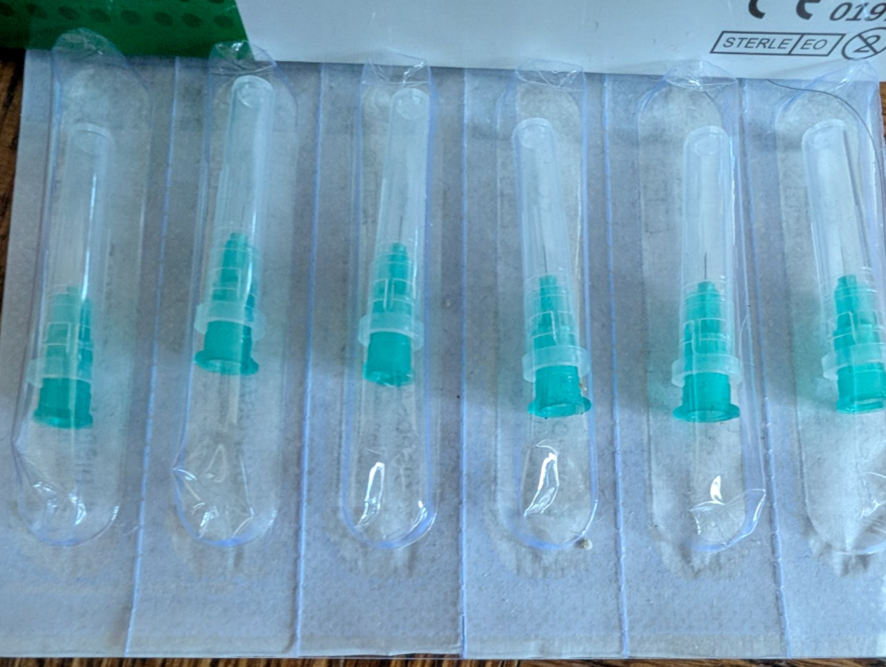 Disposable 32g needles pack of 100 - photo 3