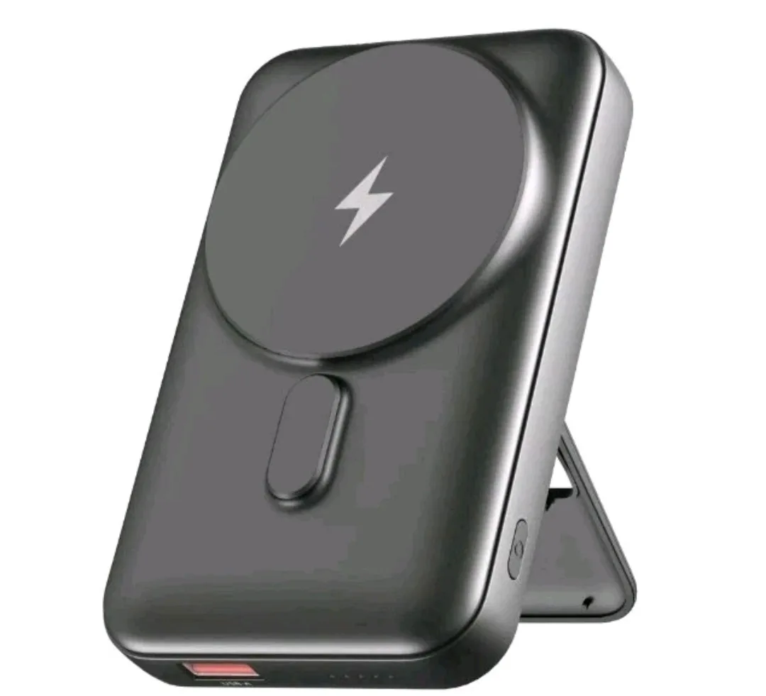 MagSafe Compatible Wireless Power Bank thumbnail