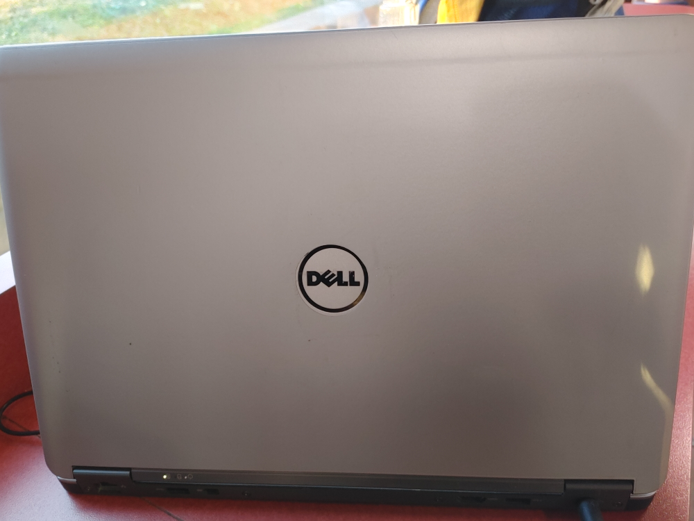 dell laptop - photo 3