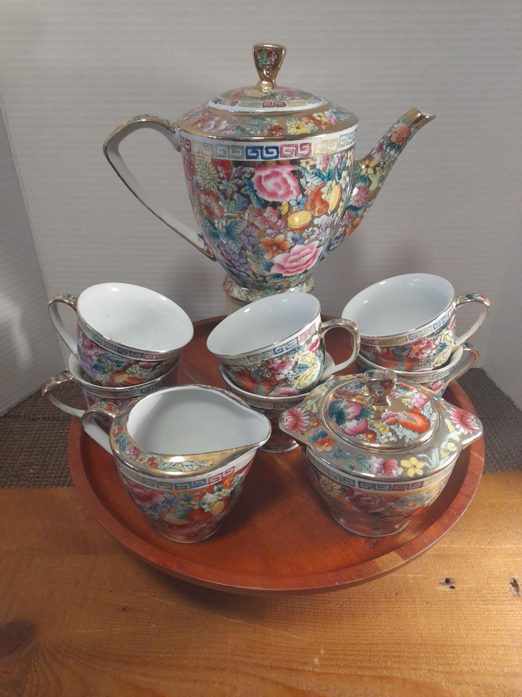 Vintage Floral Tea Set - Teapot, Cups, Cream & Sugar - photo 3