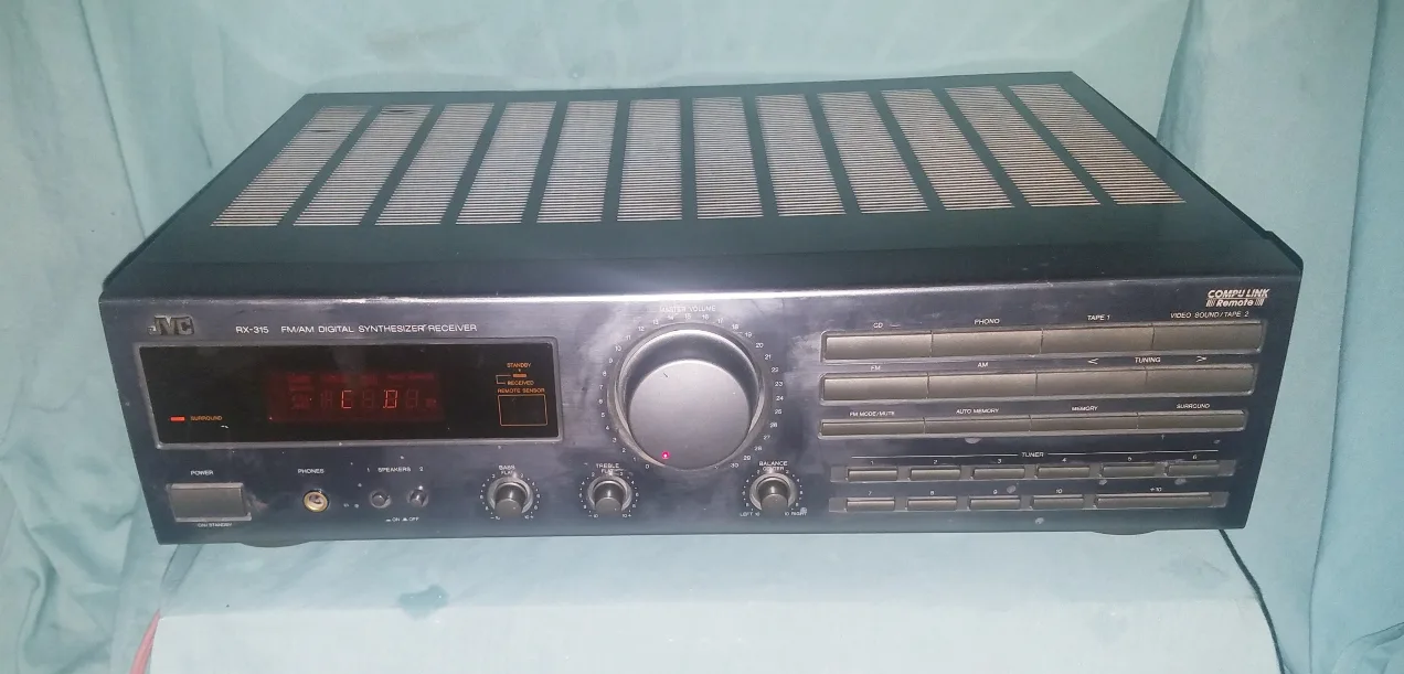 JVC RX-315 FM/AM Digital Synthesizer Receiver thumbnail