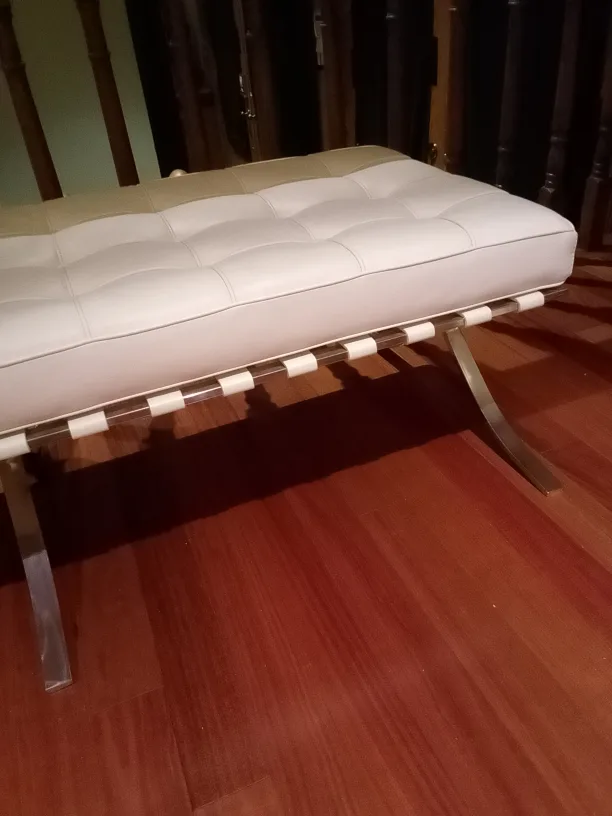 (Mobilia) Modern Barcelona Bench, real Ivory Leather image indicator(10)