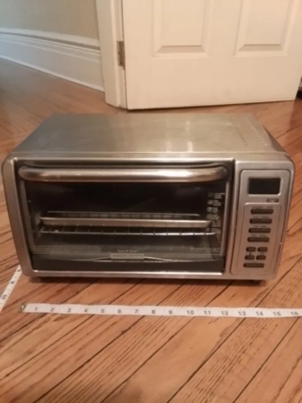 Black+Decker Toaster Oven thumbnail