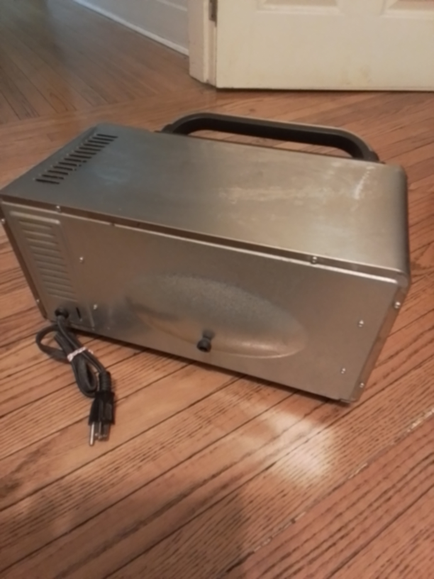 Black+Decker Toaster Oven - photo 4