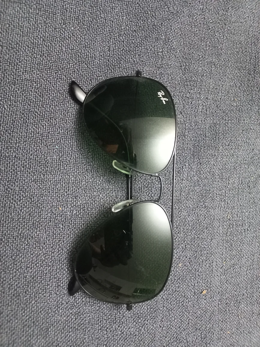 Ray ban- Black/Green image indicator(4)